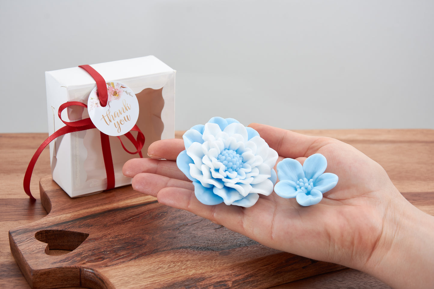 Dahlia & Cherry Blossom Soap Flower Set | Elegant Gift for Mother's Day, Birthdays, and Special Occasions | Wedding Favors | Scented Soap