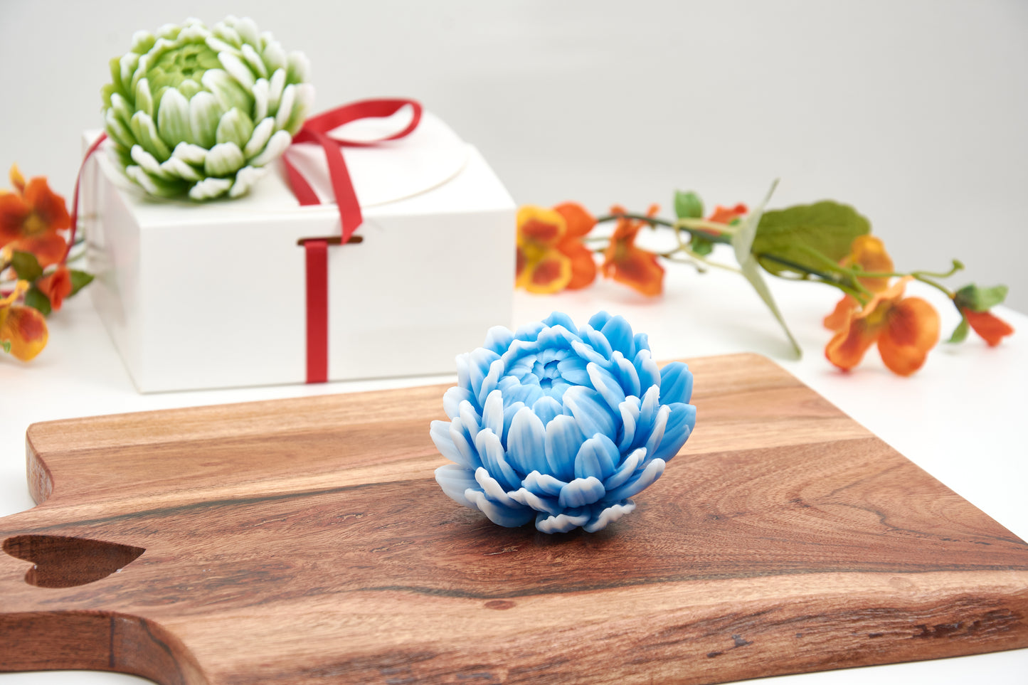 Chrysanthemum Soap Flower | Wedding, Christening & Baby Shower Favor | Party Decor | Vegan Soap Gift Box | Scented Soap | Artisan Soap
