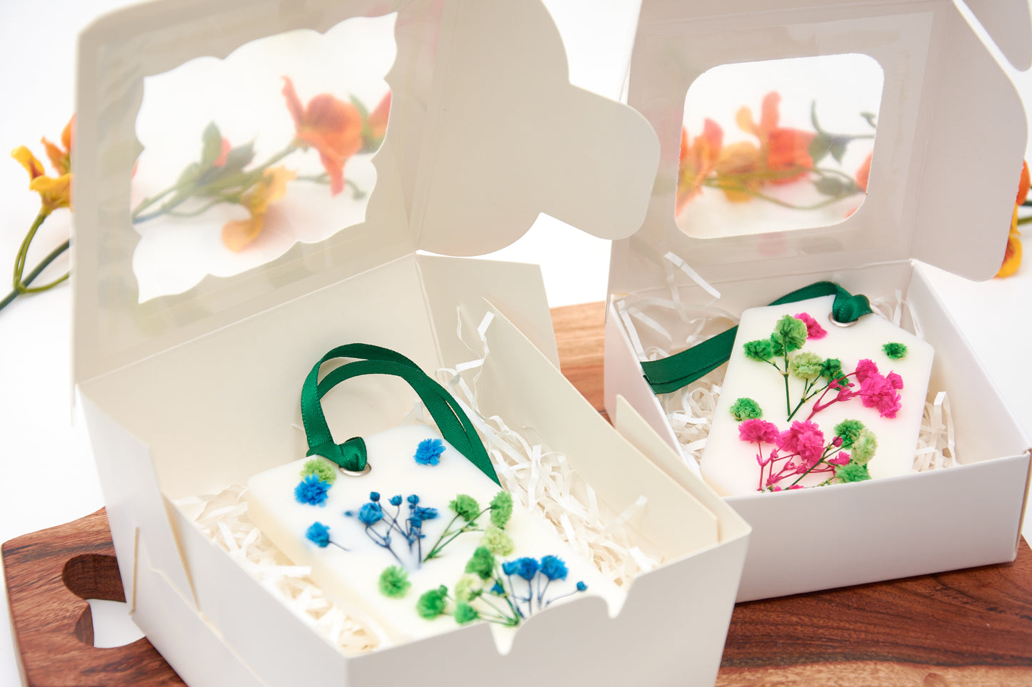 Scented Soy Wax Sachets with Dried Flowers – Hanging Air Fresheners for Wardrobes and Drawers