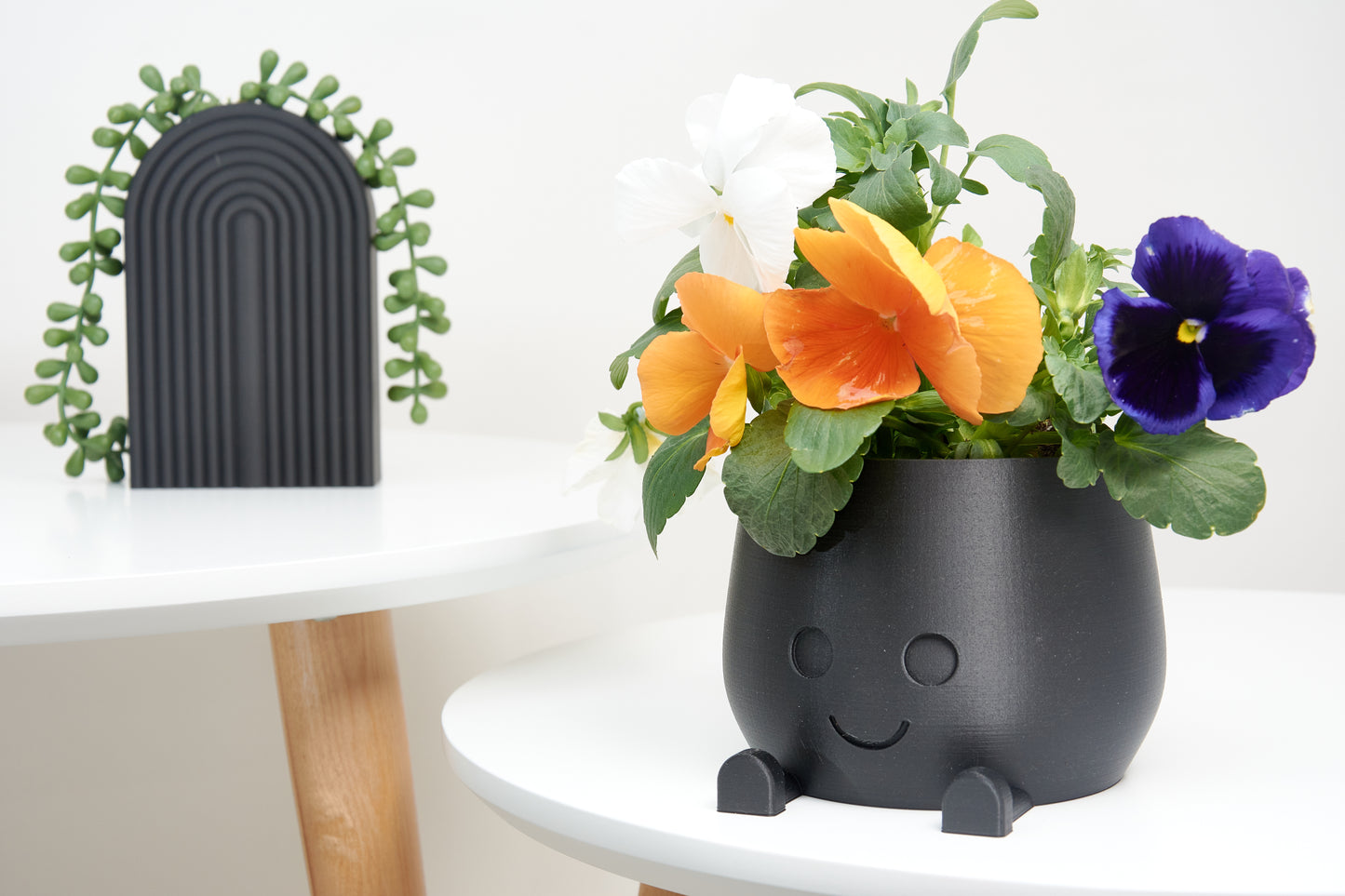 Cute plant pot Smiling Pot Smiley Face Pot Sprinkle Some Joy in Your Plant Corner Playful Planter A Dash of Humor for Your Indoor Garden