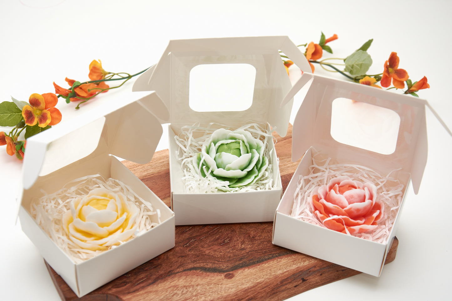 Soap Peony Flower | Elegant Peony Soap Gift | Peony Flower Wedding Favors | Baptism Gift | Special Event Gift | Scented Soap | Soap Bar