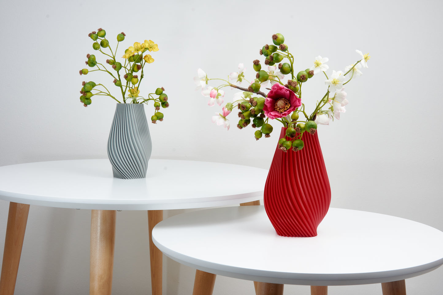 Trendy decorative vase Unique shelf ornament Perfect for dried and artificial flower arrangement Original home decor Gift for flower lovers