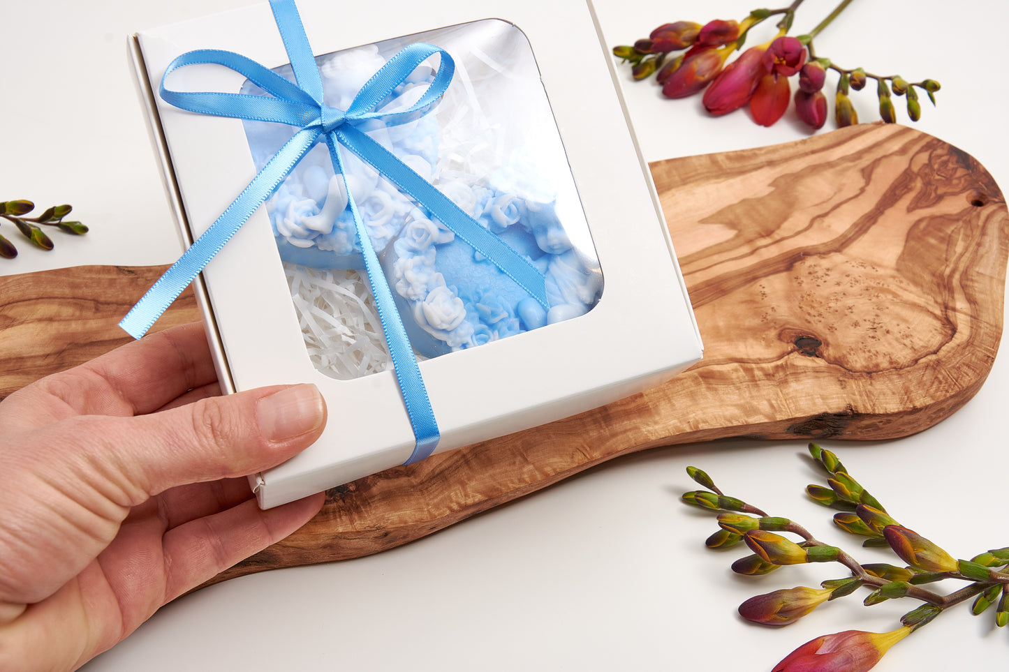 Cherub Soap Set, Baby Shower and Gender Reveal Favors, Christening Keepsake for Guests - Angels