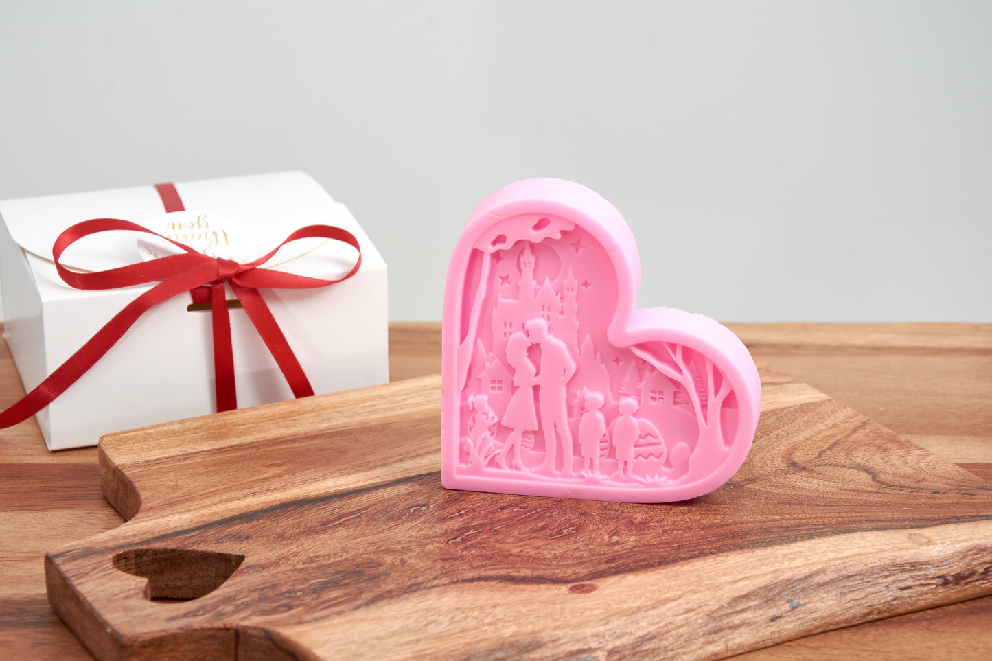 Soap Heart Butterfly & Family Designs | Perfect Gift for Weddings, Baptisms and Parties | Organic Scented Soap | Family Soap Figurine
