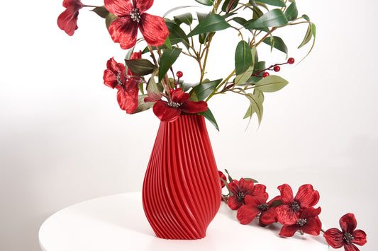 Trendy decorative vase Unique shelf ornament Perfect for dried and artificial flower arrangement Original home decor Gift for flower lovers