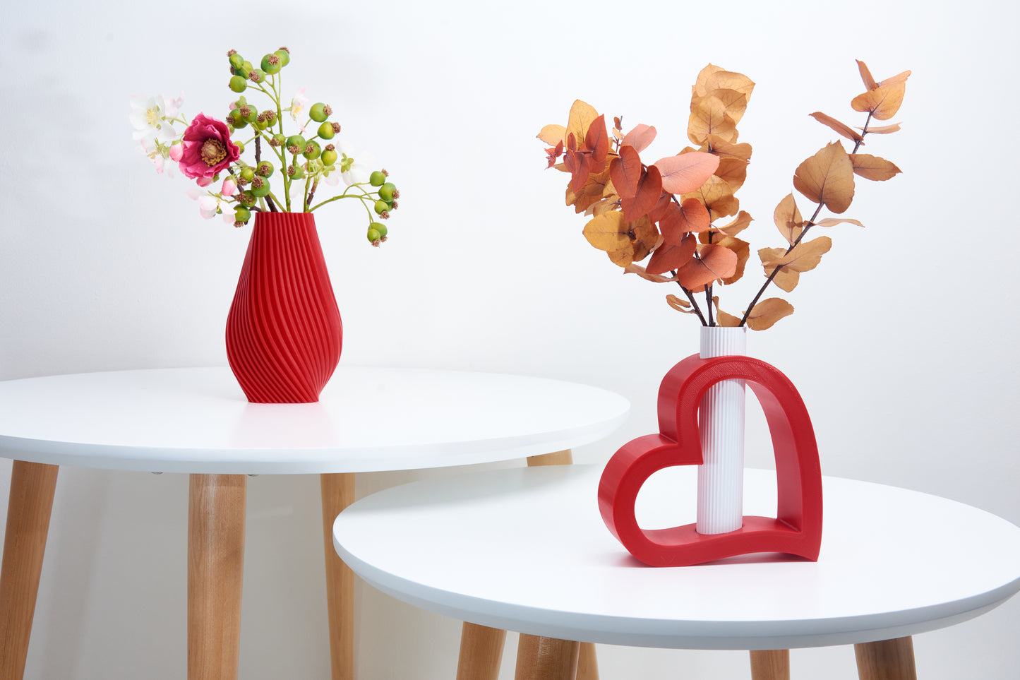 Tiny decorative vase Romantic love heart decor Unique shelf ornament Perfect for dried flower arrangement Original gift for lovers