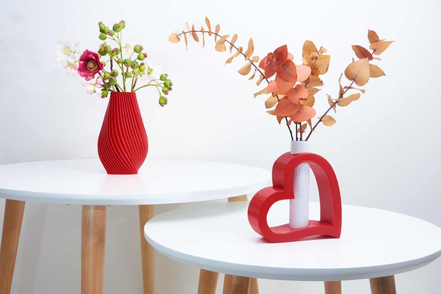 Tiny decorative vase Romantic love heart decor Unique shelf ornament Perfect for dried flower arrangement Original gift for lovers