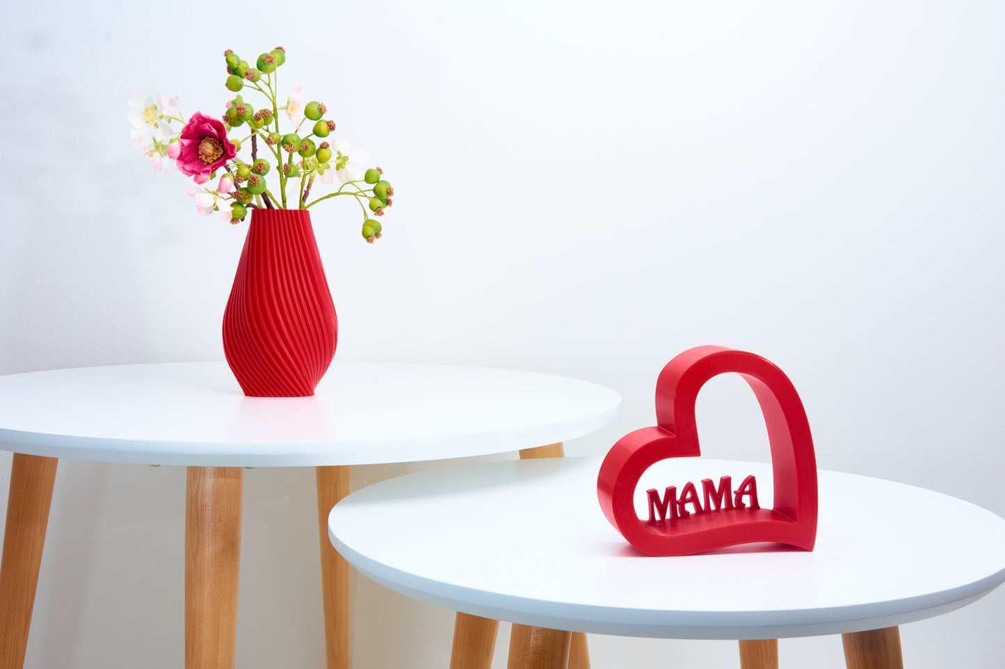 Mother's Day heart decoration| Mom anniversary gift|Unique mother heart keepsake|Heart decoration with personalized name|Customized ornament