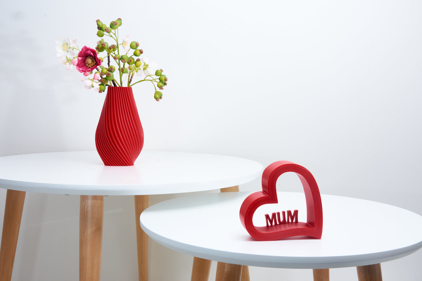 Mother's Day heart decoration| Mom anniversary gift|Unique mother heart keepsake|Heart decoration with personalized name|Customized ornament