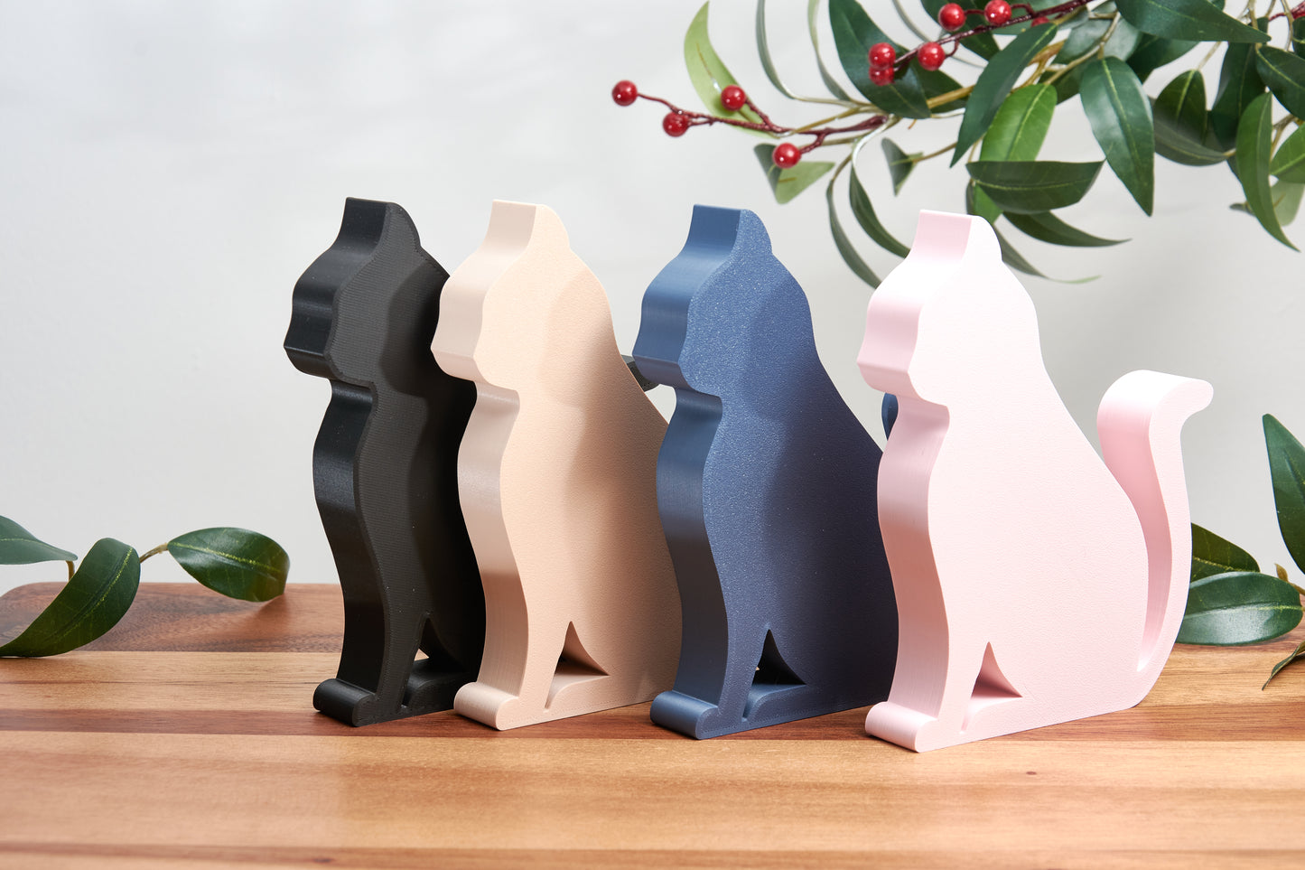Black Cat Silhouette – Kitty Figurine – Tabletop and Shelf Ornament, 14 cm Height