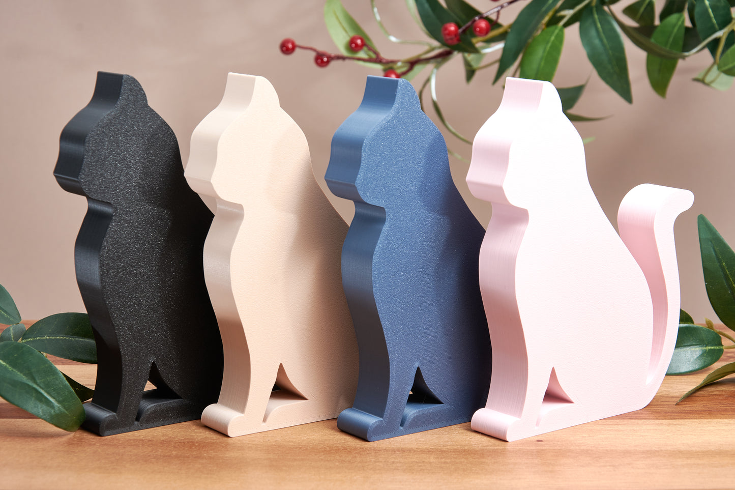 Black Cat Silhouette – Kitty Figurine – Tabletop and Shelf Ornament, 14 cm Height