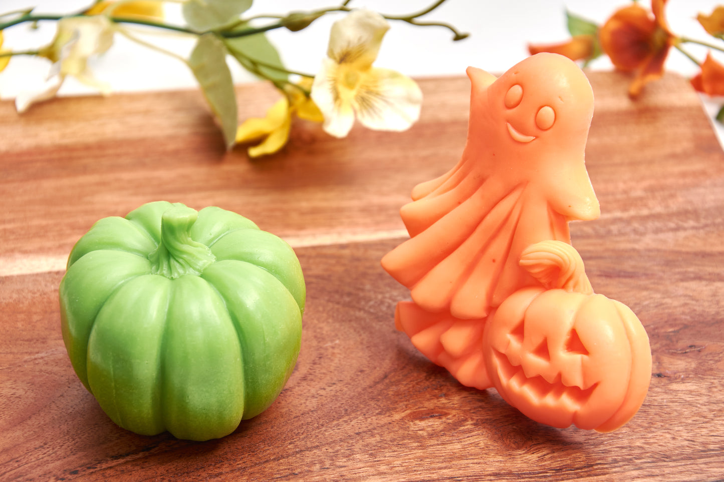 Pumpkin and Ghost - Handmade Halloween Soap Set (2 Pieces)  - Scented Autumn Decor