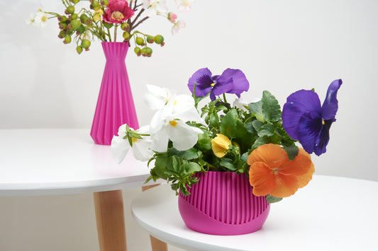 Scandinavian style pot Nordic inspired pot for stylish home Add a touch of Scandinavian sophistication to your space Sleek Design