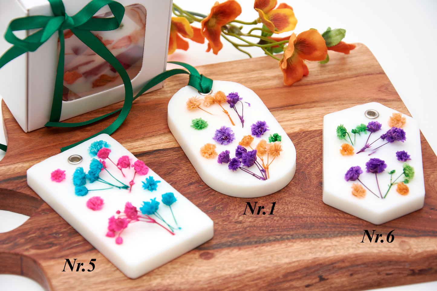 Scented Soy Wax Sachets with Dried Flowers – Hanging Air Fresheners for Wardrobes and Drawers