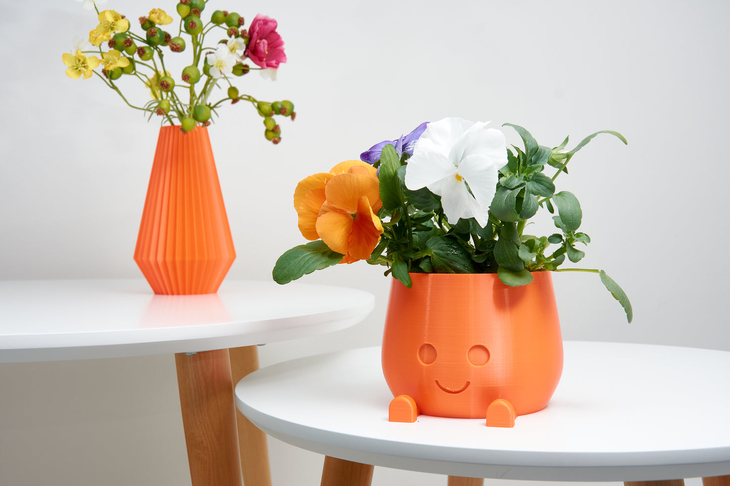 Cute plant pot Smiling Pot Smiley Face Pot Sprinkle Some Joy in Your Plant Corner Playful Planter A Dash of Humor for Your Indoor Garden